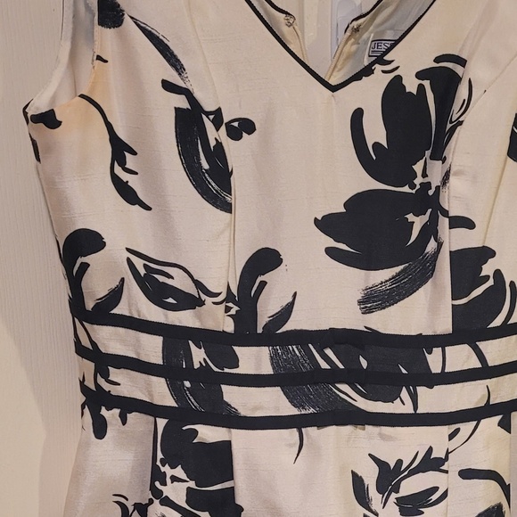 JESSICA HOWARD Dress women's size 8 fit and flare sleeveless dress - Picture 12 of 12